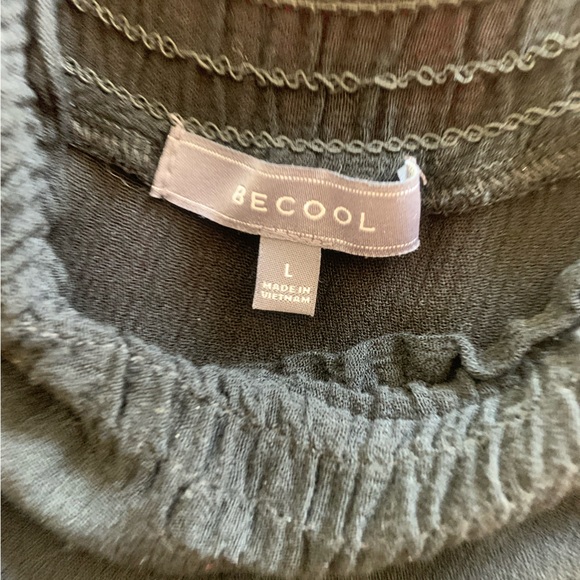 Entourage Becool Romper Black and White with Tie Large - Picture 2 of 2